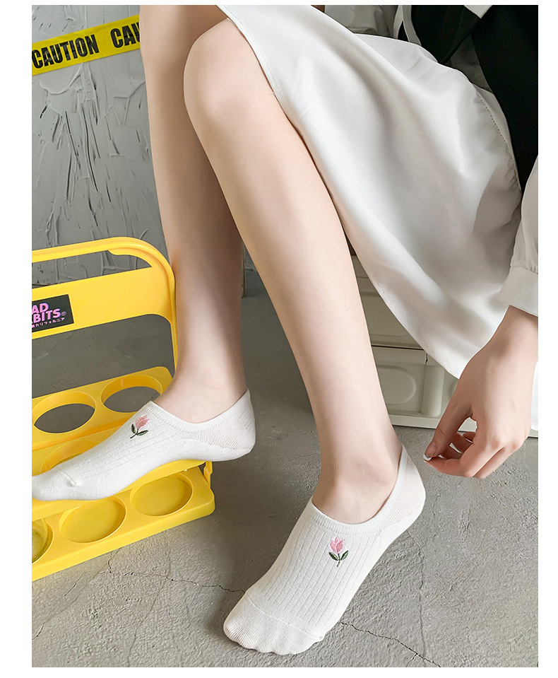 Femmes Mode Fleur Nylon Coton Émoroïderie Cheville Chaussettes Une Paire display picture 3