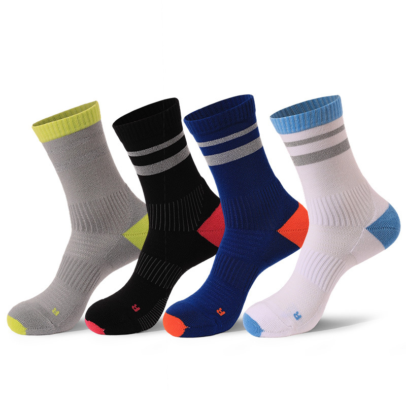 Boneless outdoor sports socks men and women sweat-absorbent towel bottom badminton socks mouth reflective mid-tube running socks custom
