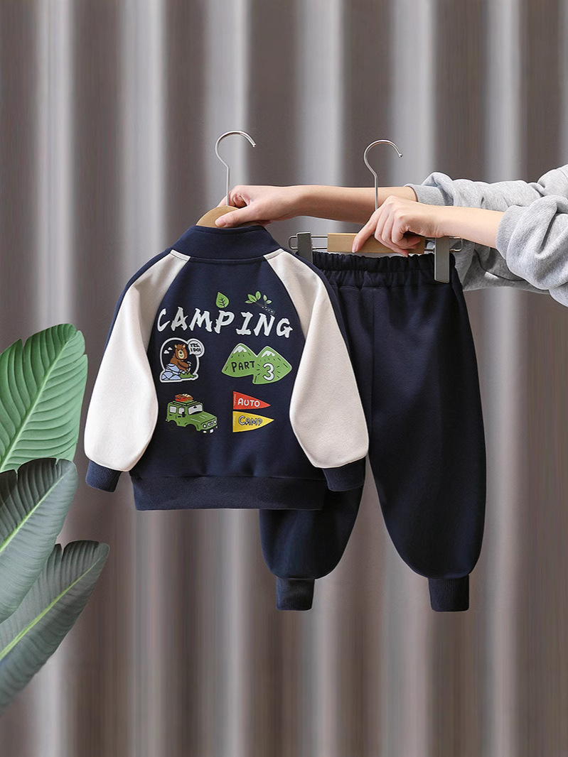 Conjunto Deportivo para Niños 7110, Ropa de Primavera y Otoño 2026, Nuevo Conjunto Deportivo de Dos Piezas para Niños