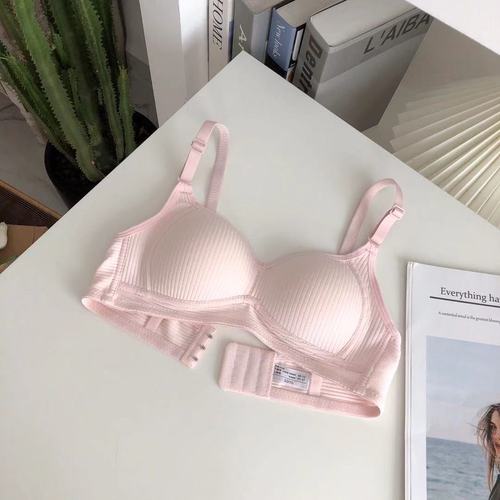 Factory-direct girls' lingerie: petite-bust, slimming, lightweight student-friendly bra cups