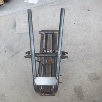 Modified four-wheel go-kart accessories: Motorcycle frame