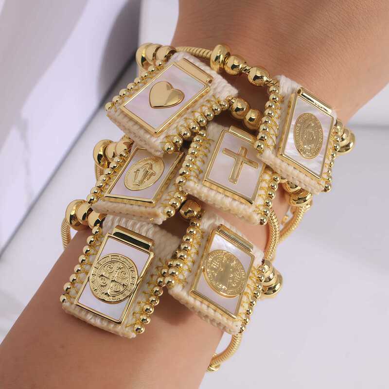 European and American Cross-Border Best-Selling 18K Gold-Plated Renaissance Relief Hero Pendant Bracelet Accessible Luxury Niche Jewelry European and American Cross-Border Best-Selling 18K Gold-Plated Renaissance Relief Hero Pendant Bracelet Accessible Luxury Niche Jewelry