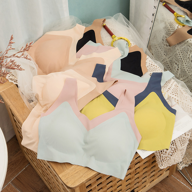 Oxyphilic 1.0bra Hit color No trace latex Wireless Underwear Type U Beautiful back Borneol comfortable Gather Bras