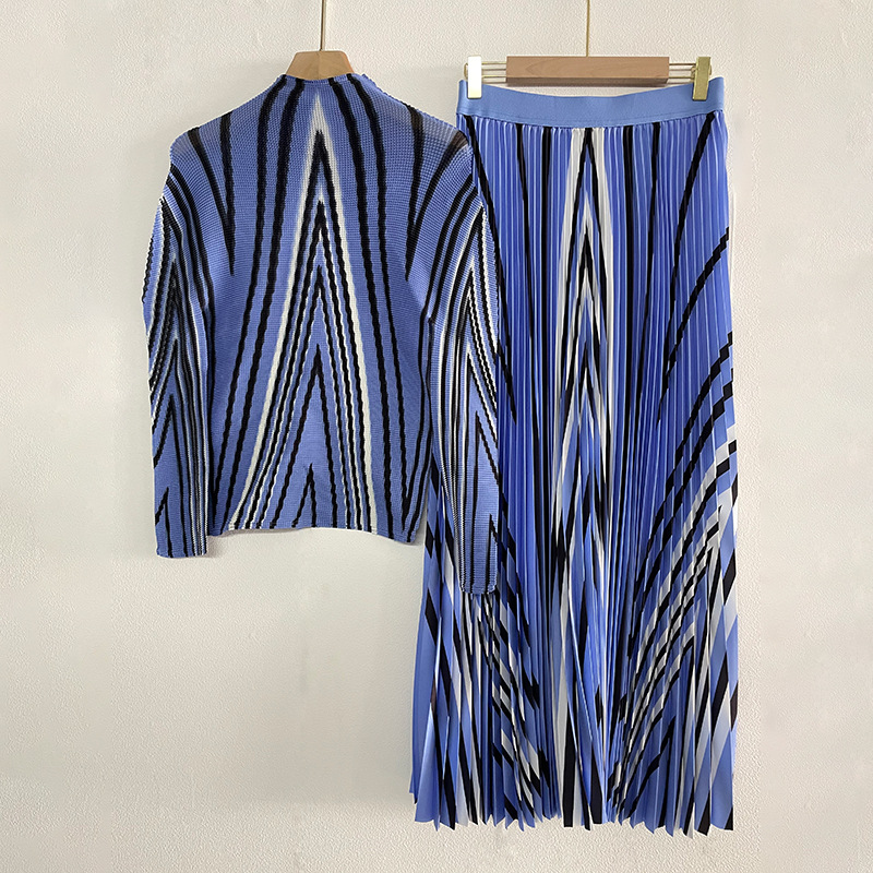 Women's Clothing Pleated Corn Pleated Printed Long Sleeve Top + Sun Pleated Skirt Cross border Hot Sale_voghion.com