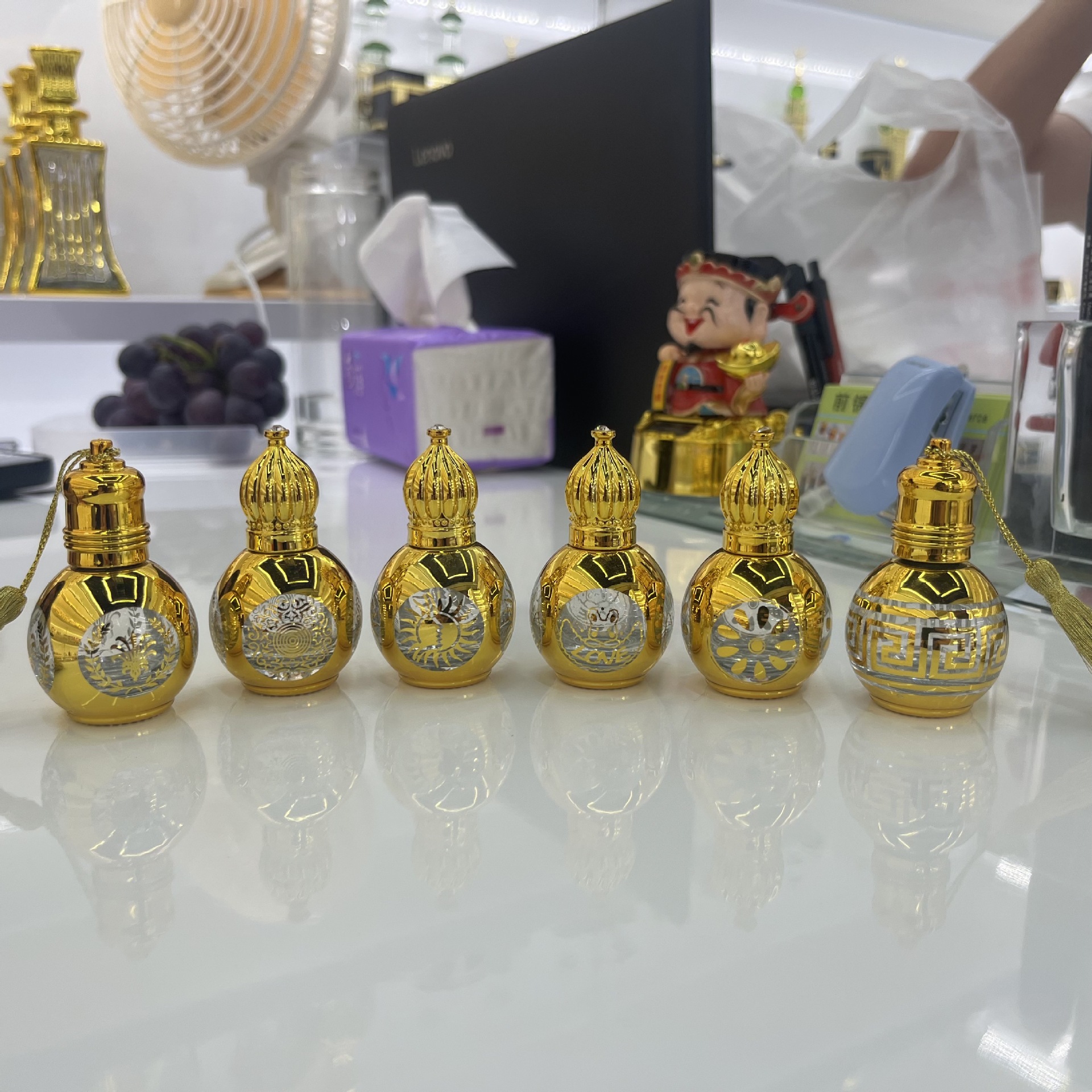 新款中东风高端精油瓶电镀便携烫金玻璃迷你滚珠小样分装香水瓶
