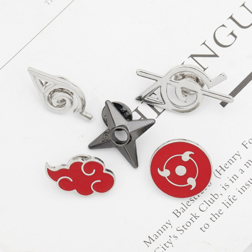 AliExpress cross-border peripheral brooch Cartoon Akatsuki Organization Sharingan Rebel Logo Shuriken Badge