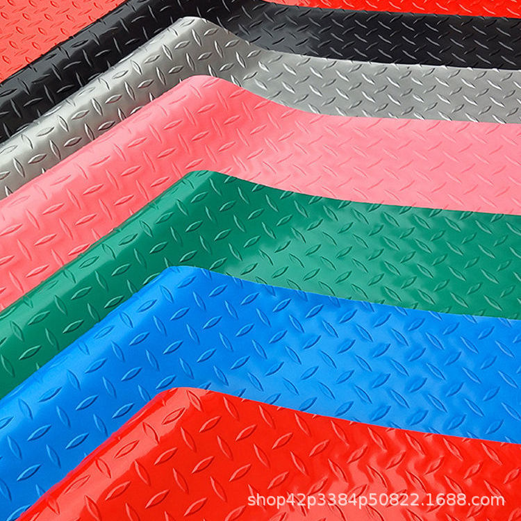 加厚防滑牛筋PVC地垫整卷防水工业减震PVC花纹板卫生间地面塑料板