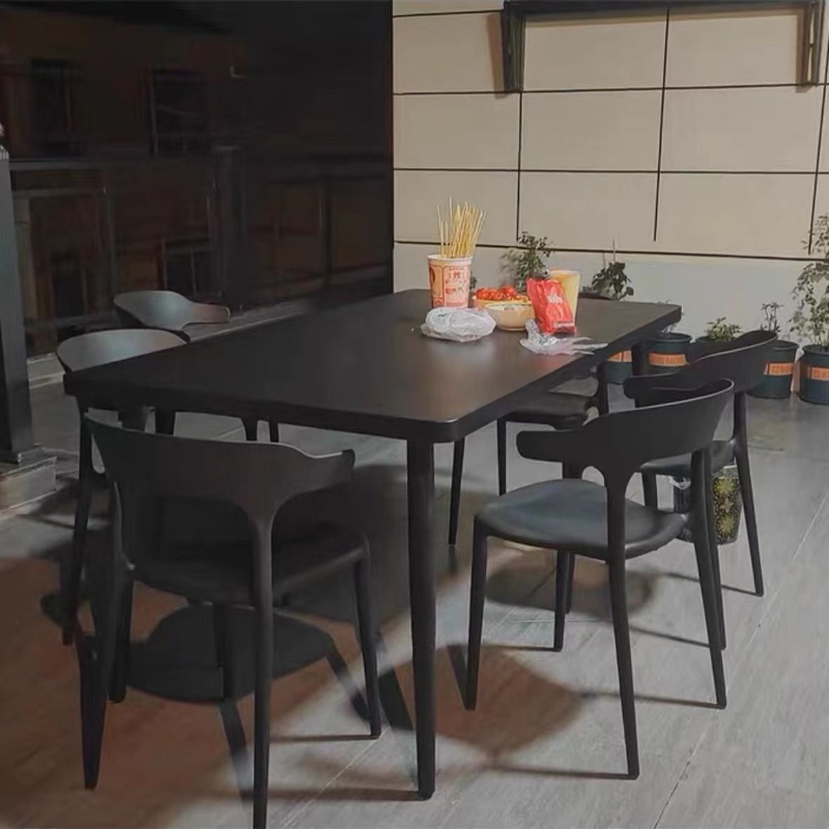 독점] 의자 6개 + 150x80cm 아크 두꺼운 탄소강 롱 테이블