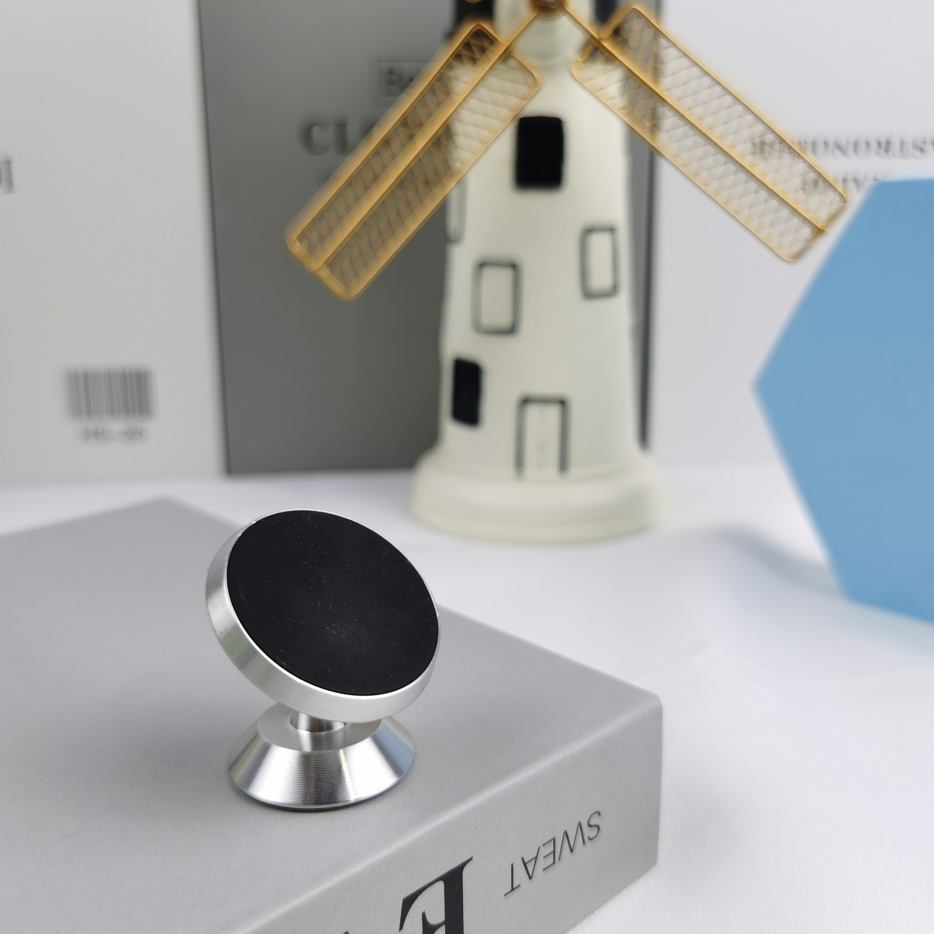 Soporte para teléfono móvil de coche se puede utilizar para el adhesivo del panel de instrumentos del coche Soporte para teléfono móvil de navegación de succión magnética giratoria de 360 grados