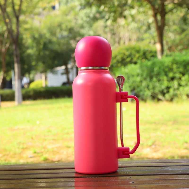 Taza de fútbol de doble vacío de alta capacidad deportivo hervidor de agua 304 taza de acero inoxidable al aire libre portátil hervidor de agua
