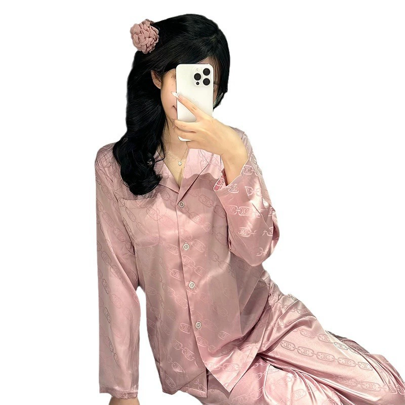 Fuchsia silk summer pijama for beloved, high-end