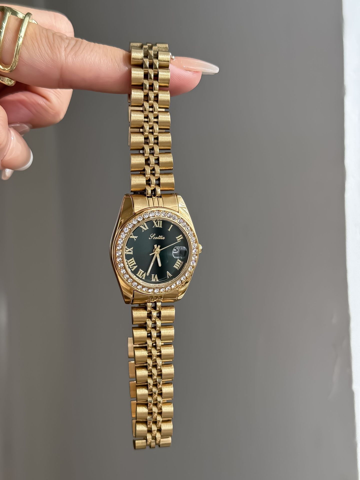 75g Weight Tempered Glass Mirror Material Alloy Strap Material Watch Classification Pointer Display Type Butterfly Double Snap Buckle Style Round Dial Shape Daily, Street Occasion Quartz Movement Solid Color Pattern All Seasons Season Women's Gender Retro, Classic Style Style Retro Classic Style Solid Color Butterfly Double Snap Quartz Watch Women's Watches 7