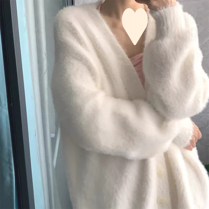 水貂绒感慵懒松弛针织开衫外套外穿穿搭早开春春季白色毛衣女