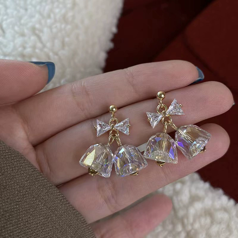Silver needle, small bell with bow, small design fresh earrings, silver 925 sample, new collection, South Korea, trend of season