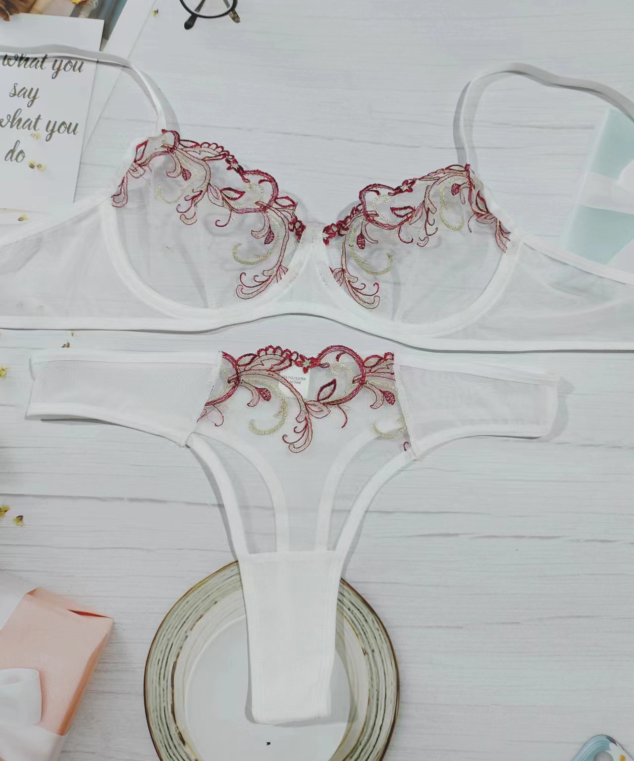 Dulce sexy cintura baja encaje sexy lencería venta al por mayor fábrica suministro de malla traje de ropa interior ver-a través de las mujeres