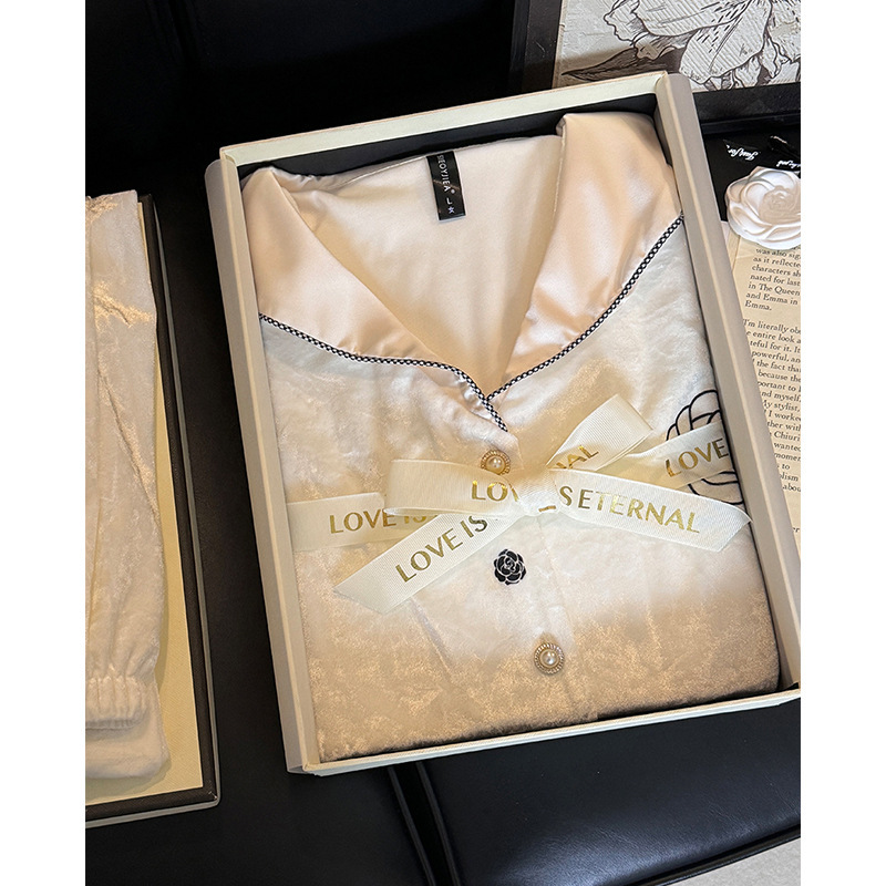 Navy Collar Chanel Style Women's Light Luxury Autumn and Winter High-end Velvet Long-sleeved suit Outer Wearing Warm Home Clothes