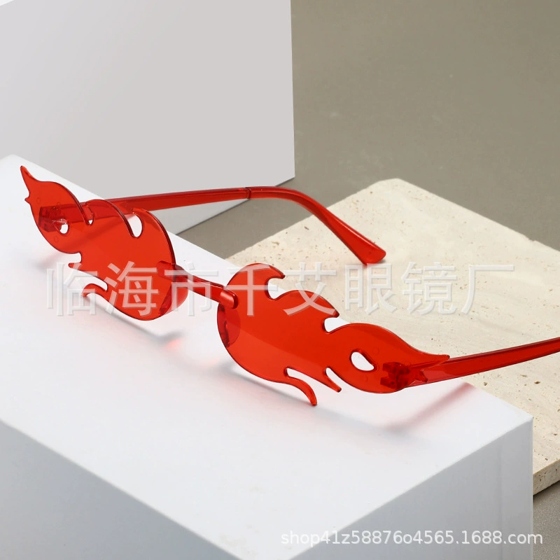 Новые европейские и американские трансграничные пламенные солнцезащитные очки без оправы персонализированные красочные танцевальные очки мода мода подиум вечеринки солнцезащитные очки