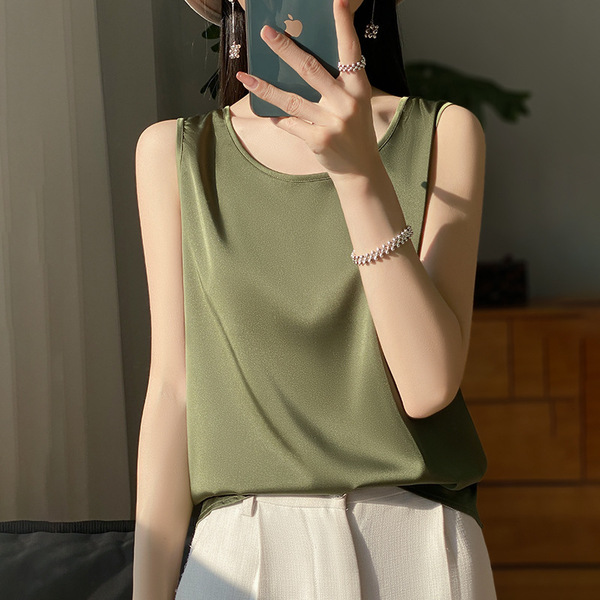 summer short solid color vest sleevless with a round collar