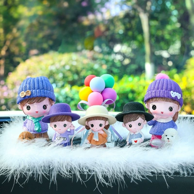 Car ornaments — Car White Balloon Ornaments - scarf-couple-mi-er-xin-zi-lele-color-balloon-big-feather