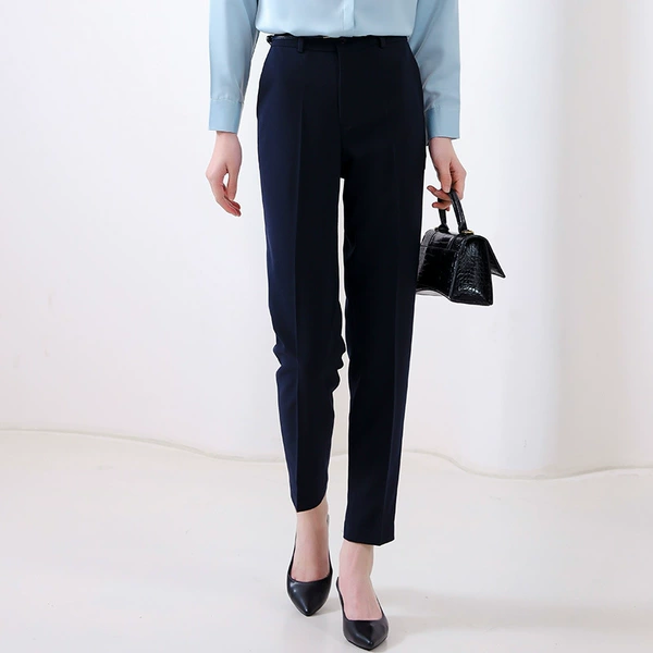 Navy blue cropped pants (only size smaller)