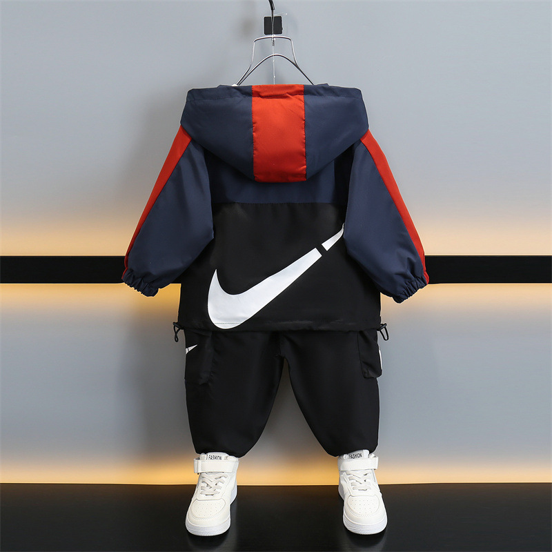 남자들의 가을 시원한 잘 생긴 세트 2024 새로운 외국 스타일의  봄과 가을 온라인 빨간 옷 유행 아이들의 잘 생긴 투피스 세트