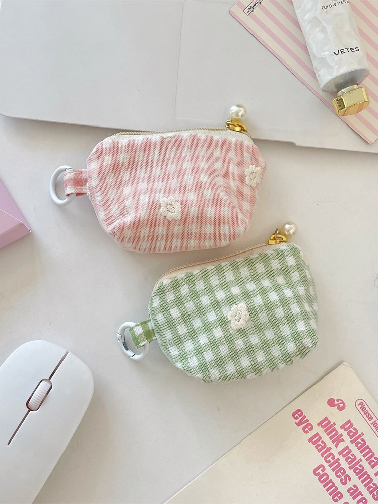 57294 Fresh plaid coin purse, mini portable lipstick pouch, cosmetic organizer, coin and earphone organizer.