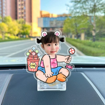 Car ornaments – shake car couple jewelry - vehicle-mounted-solar-battery-dual-use-model-single-person-shaking-head-f40-model