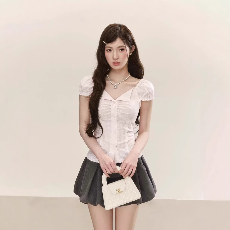 Qdqd Lace Plaid Short-Sleeved Shirt, New Summer Style, Super Nice-Looking, Waist-Slimming, Puff-Sleeved Shirt for Women