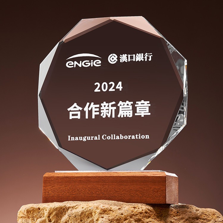 팔각형 트로피 18.5cm*15cm