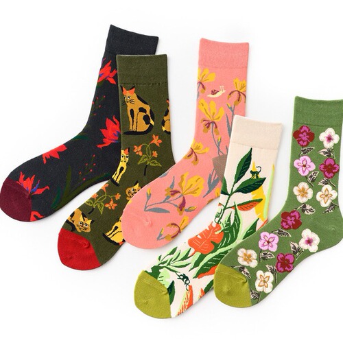 Literary retro stockings floral series creative patterns high-top cotton socks for men and women personalized trendy socks wholesale