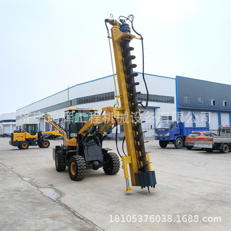 电线杆挖洞机图片 15米18米电线杆挖洞机视频 轮式电线杆挖洞深度