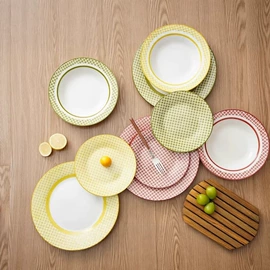 陶瓷餐具套装;碗碟盘套装;盘