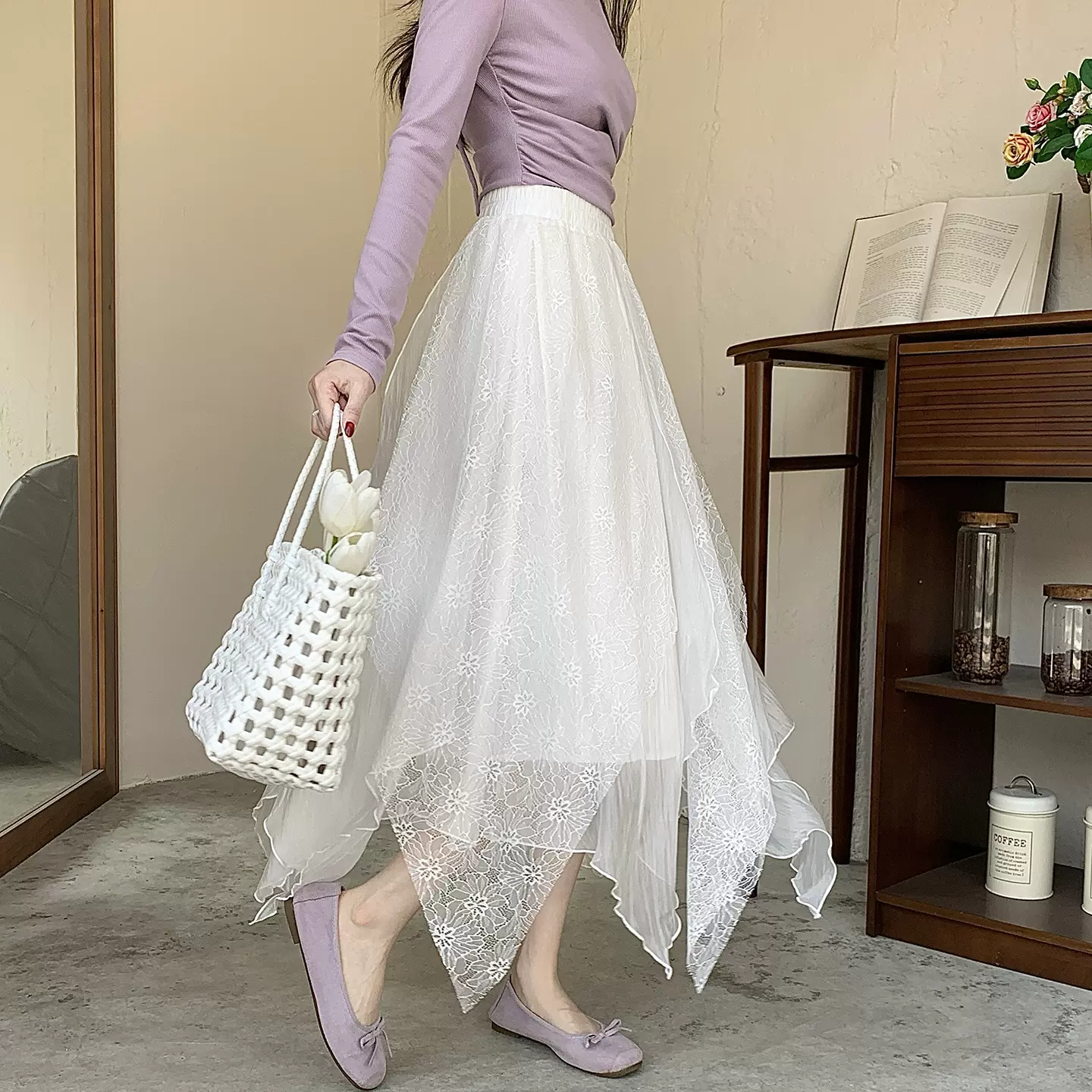 不规则蕾丝拼接蓬蓬半身裙女春季2026高腰遮胯A字宽松褶皱大摆裙