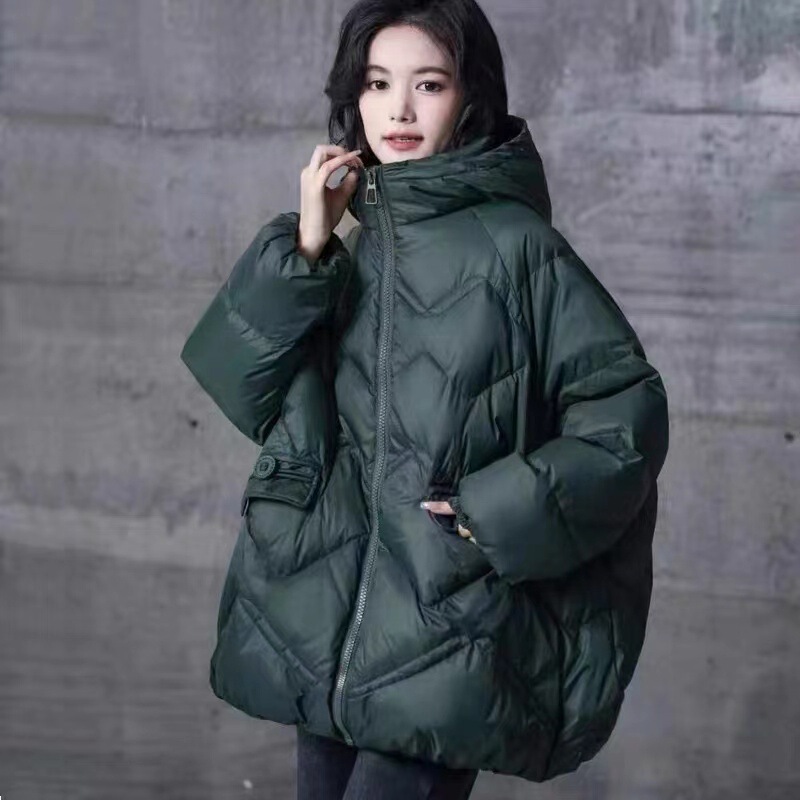 High-End Lightweight down Jacket for Women 2025 Winter New Style Mid-Length Fashionable Loose Slimming Look White Duck down Fat mm Large Size