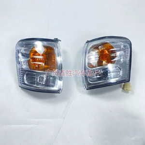 Toyota Hilux Rn96 2001-2003 modelləri üçün ön dönmə siqnalı, künc işığı
