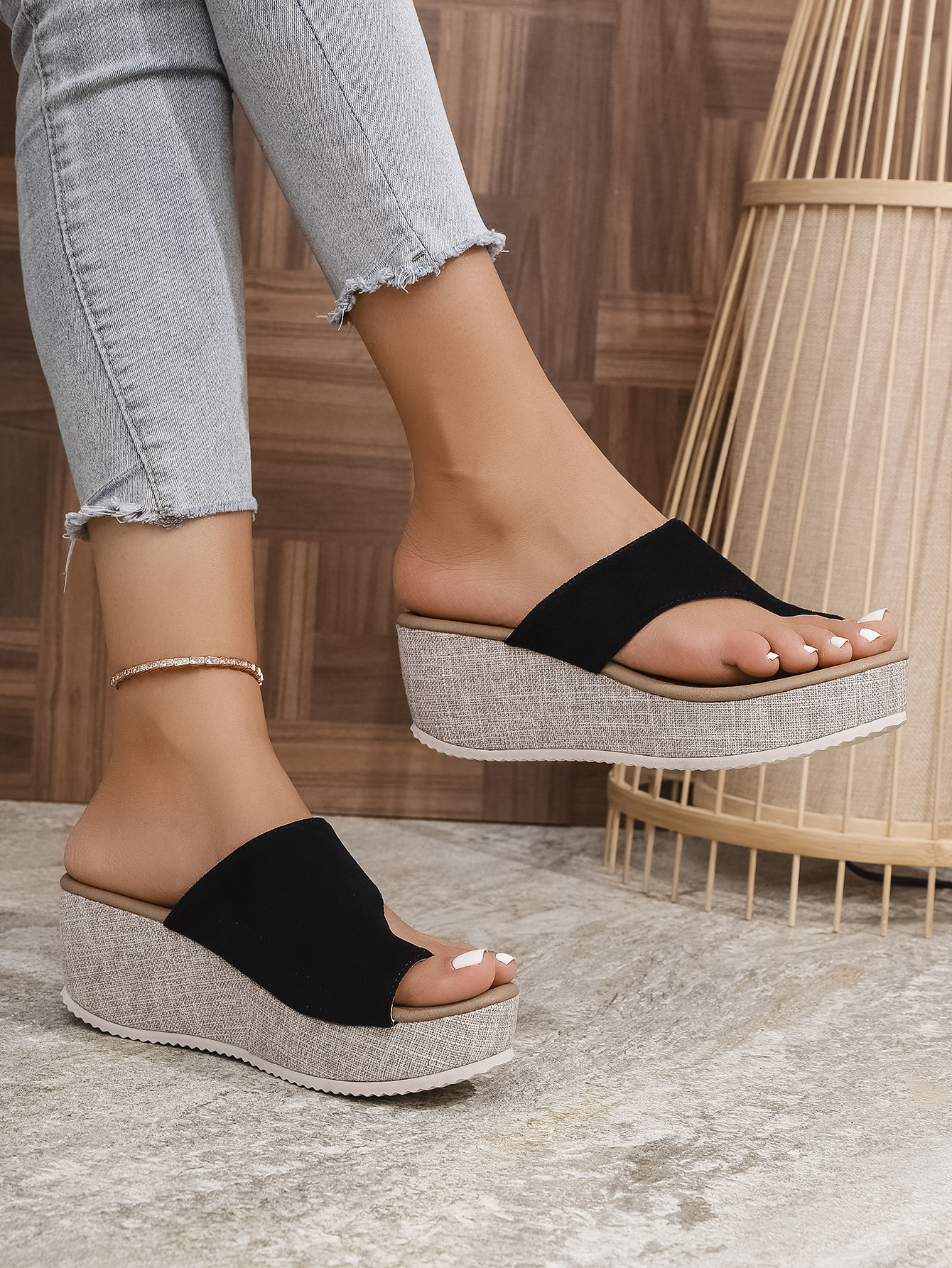 Damenschuhe Große Keilabsatz-Sandalen mit Zehenplattform und dicker Sohle, modische Schuhe_voghion.com