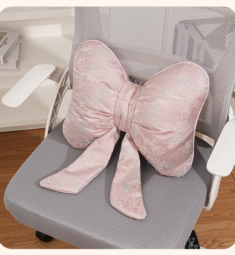 Original sofa throw pillow in Chinese style, light luxury bow design, living room cushion, suitable for model homes, dormitories, and students, new waist support cushion