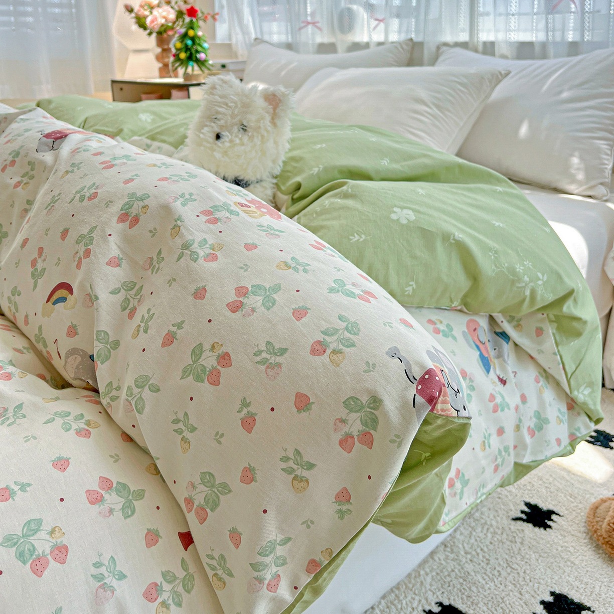 노래하고 노는 아기 코끼리