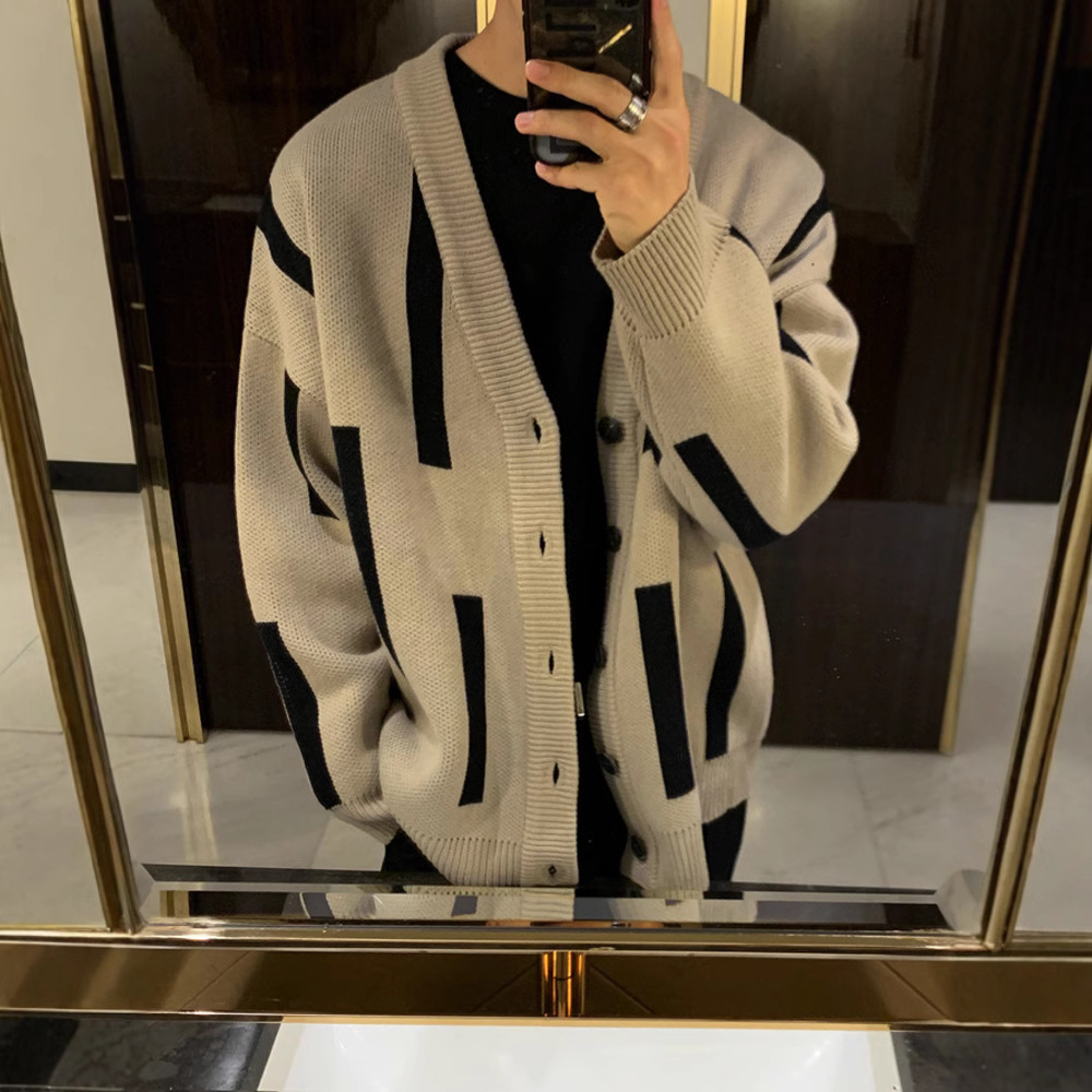 Men's sweater loose lazy sweater Korean style ins trendy personalized casual V-neck sweater cardigan coat