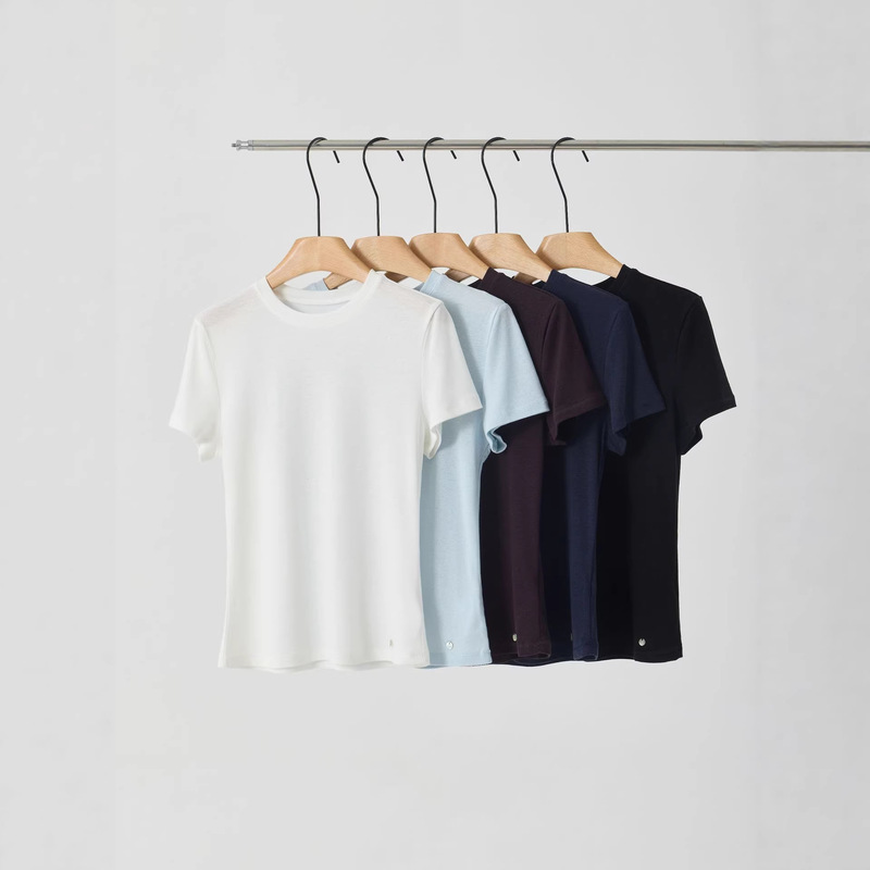 Tencel Linen Slim Fit T-Shirt for Women 2026 Spring/Summer New Round Neck Regular Shoulder Solid Color Versatile Shell Button Short Sleeve Tencel Linen Slim Fit T-Shirt for Women 2026 Spring/Summer New Round Neck Regular Shoulder Solid Color Versatile Shell Button Short Sleeve
