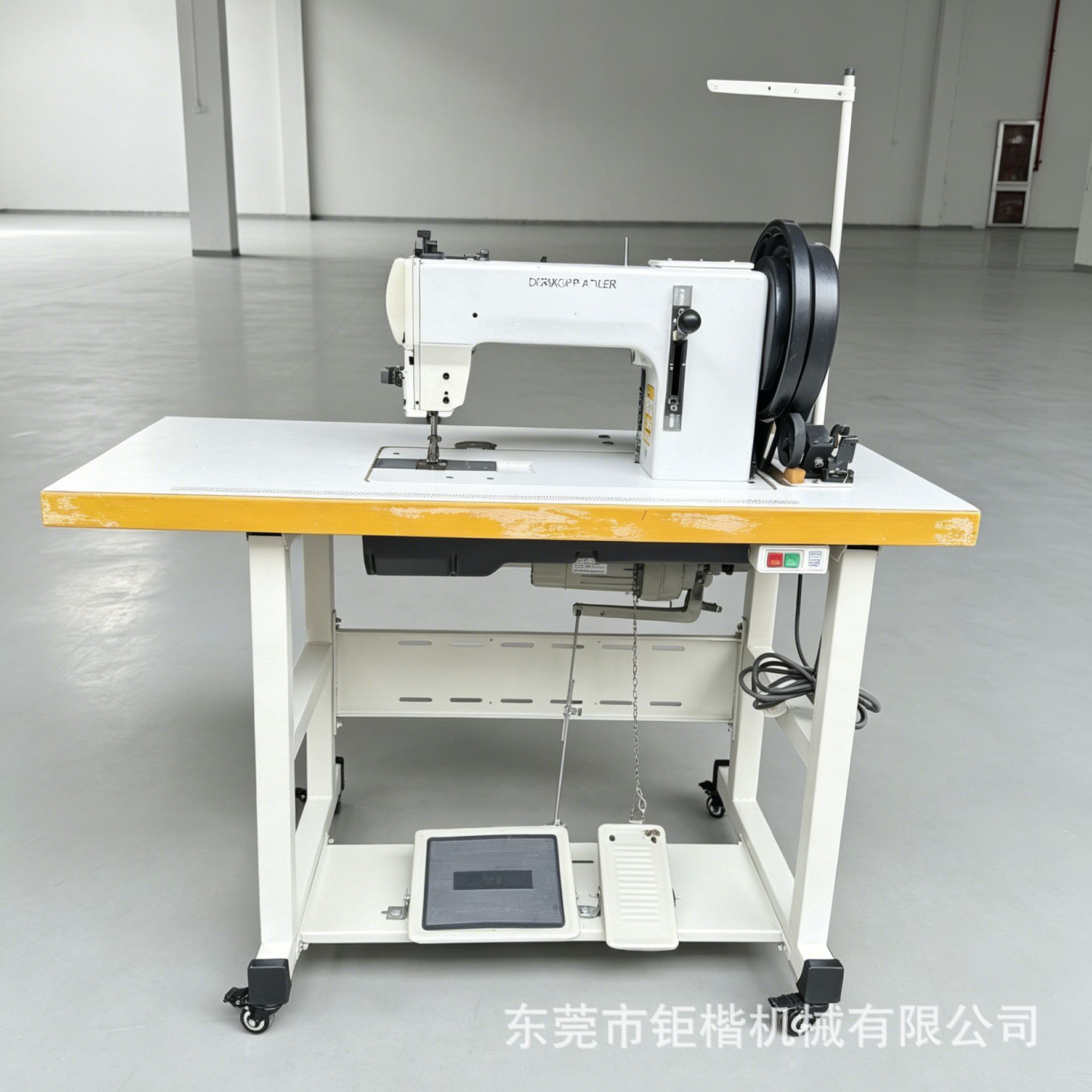 �¹��ſ��� 204-370 ������ƽ��� Ƥ��ɳ�����߻� 9.8 ������