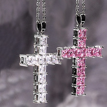 欧美跨境时尚粉色系嘻哈铜十字架镶嵌闪亮锆石吊坠项链男女同款