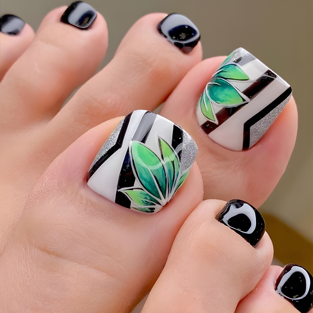 Otoño en caliente para usar uñas de los pies en blanco y negro en Europa y América, parches de uñas de los pies al por mayor