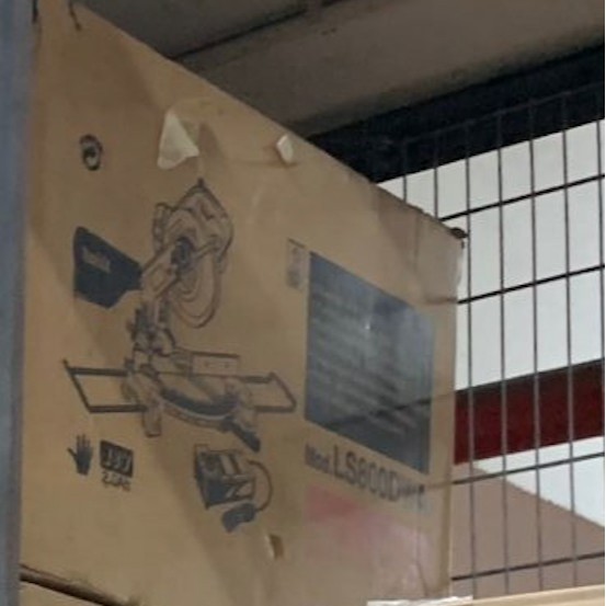 现货批发日本 牧田MAKITA 充电斜断锯 LS800DWA