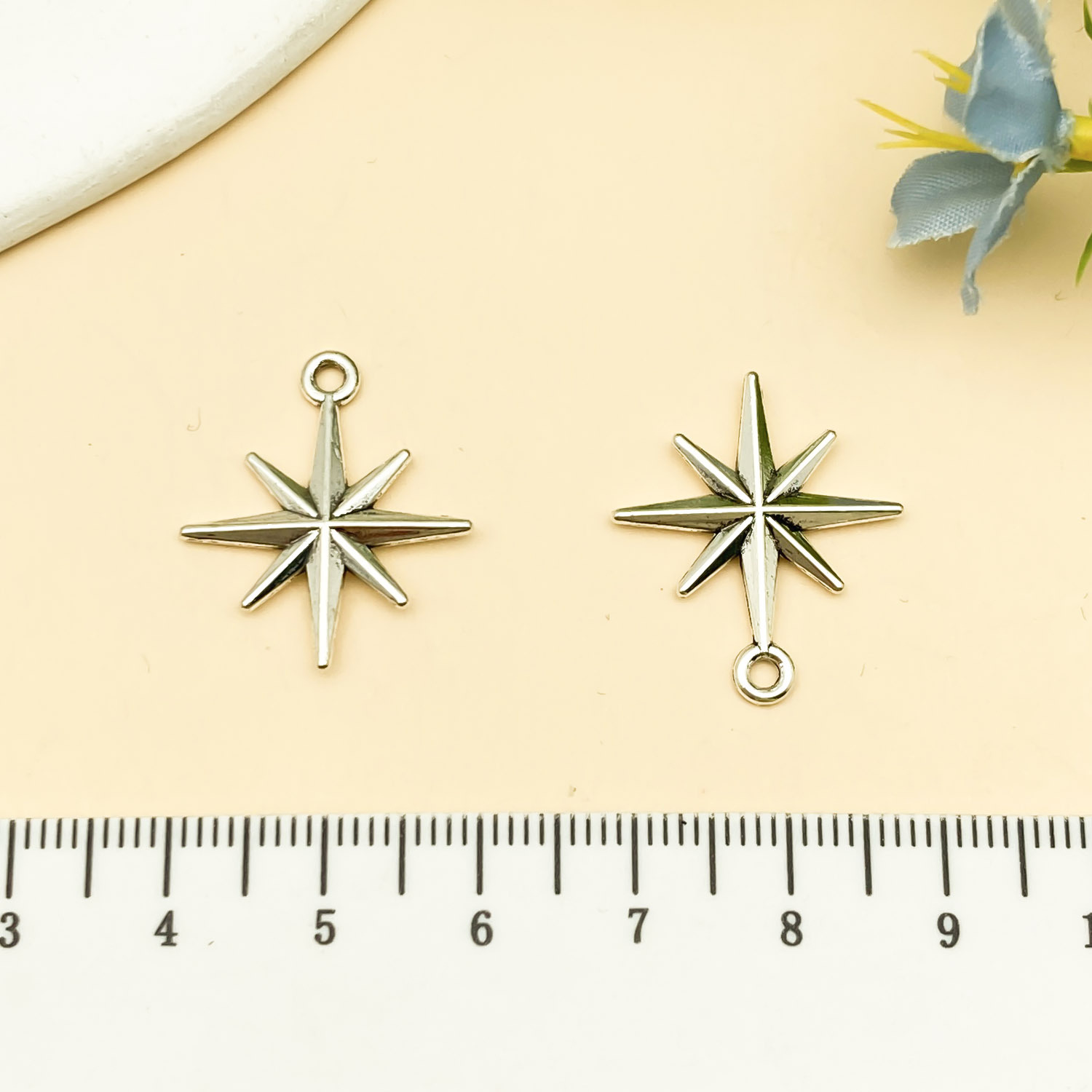 21508-W-古银锌合金八芒星性能23x20mm-0.9g