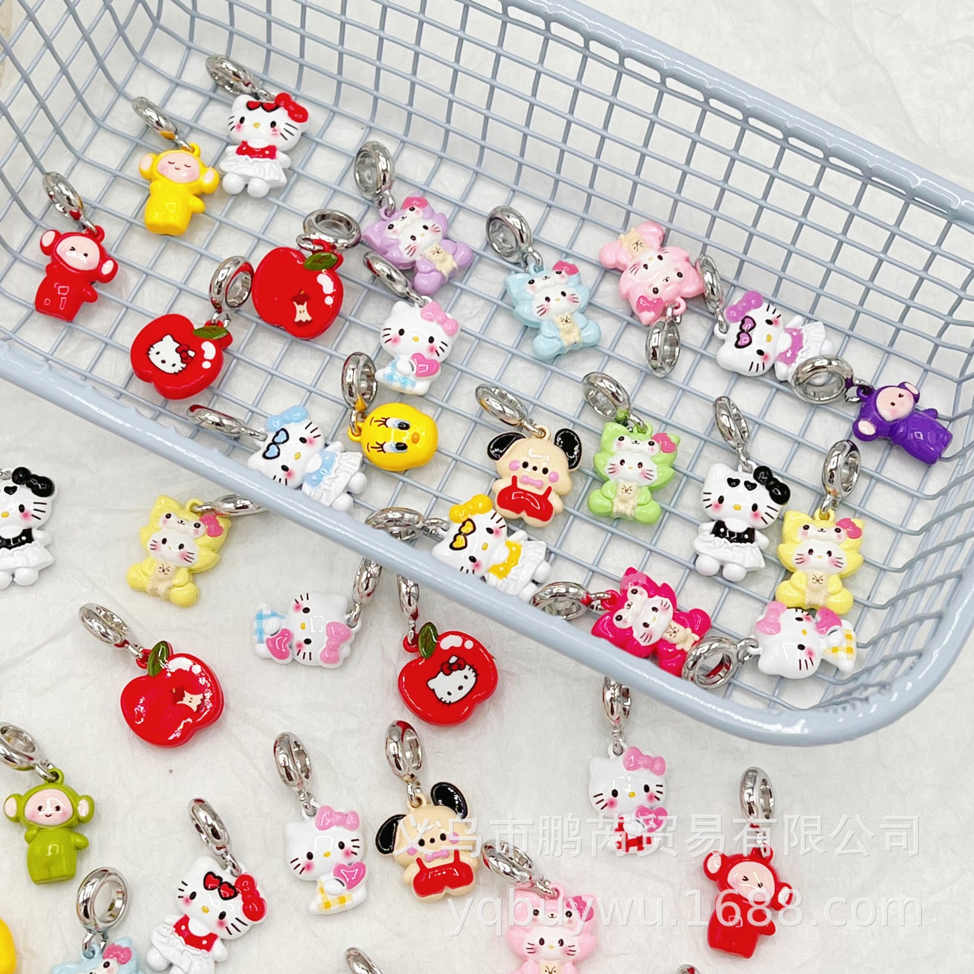 Dopamine Beads Beads Beads Drop Oil Hand-painted Beads Bracelet Mobile Phone Chain Accessories Alloy Pendant Pacha Dog