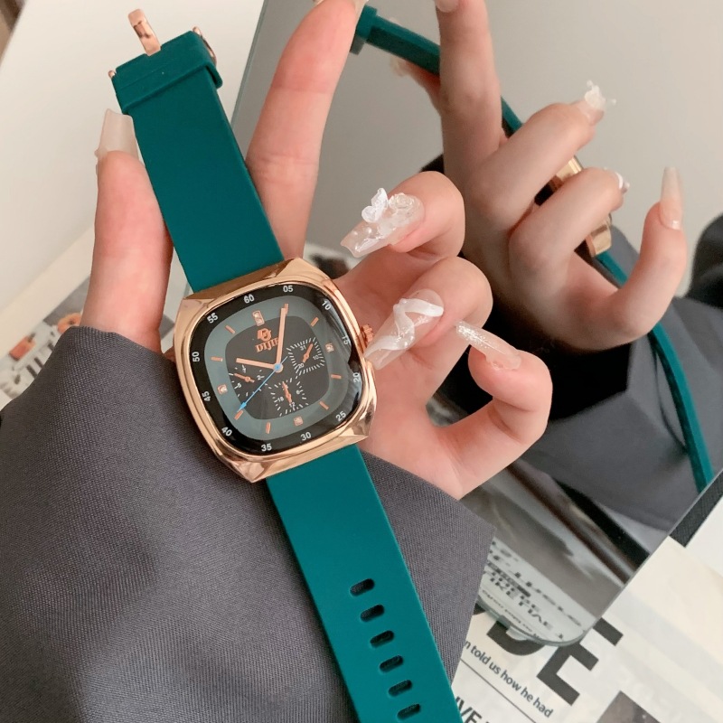 French New Style Casual Niche Versatile White Large Dial Waterproof Couple Men and Women High-Value Design Quartz Watch