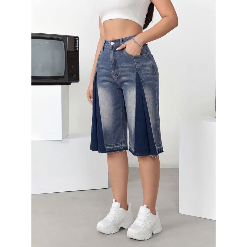 Cross-border, 5-pocket wide-leg pleated jeans, loose-fitting jeans with ripped hem detailing Cross-border, 5-pocket wide-leg pleated jeans, loose-fitting jeans with ripped hem detailing