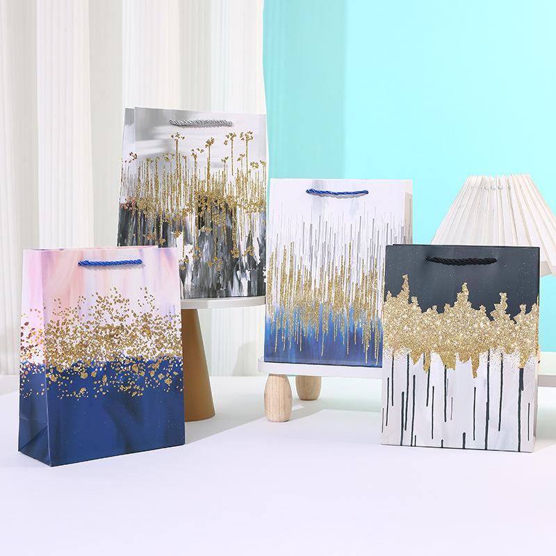 ins风北欧极简礼品袋 生日礼物手提袋 硬卡纸收纳纸袋