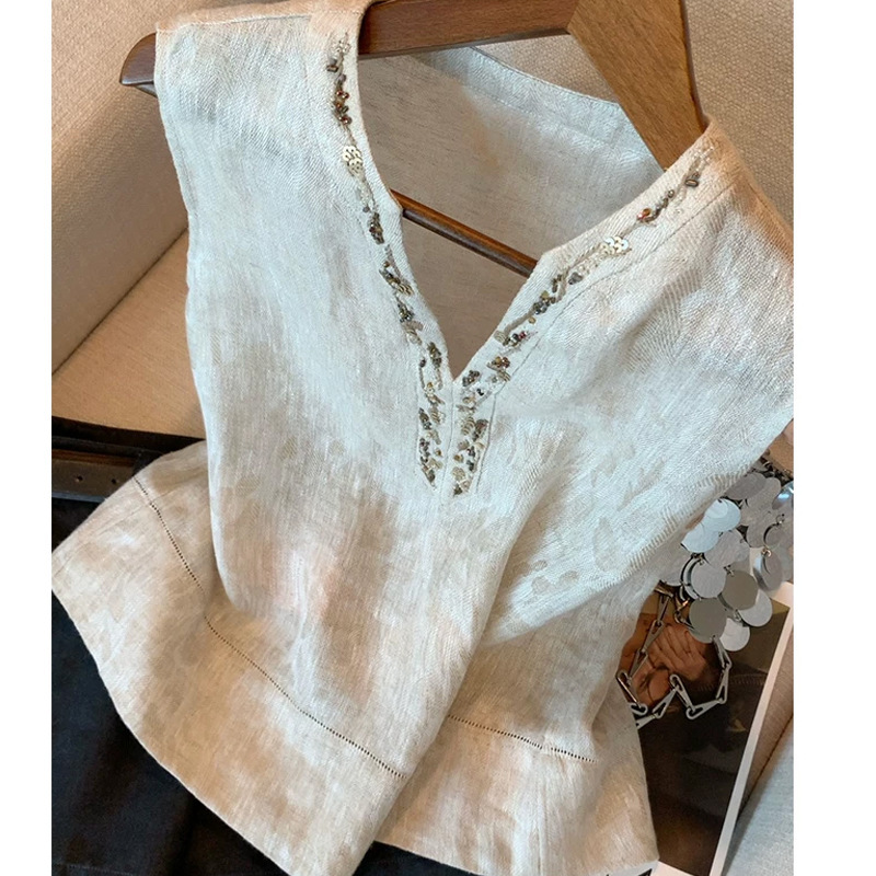 High-End Old Money Style V-Neck Embroidered Linen Vest for Women, Summer 2026 New Fashionable Retro Slim-Fit Sleeveless Top